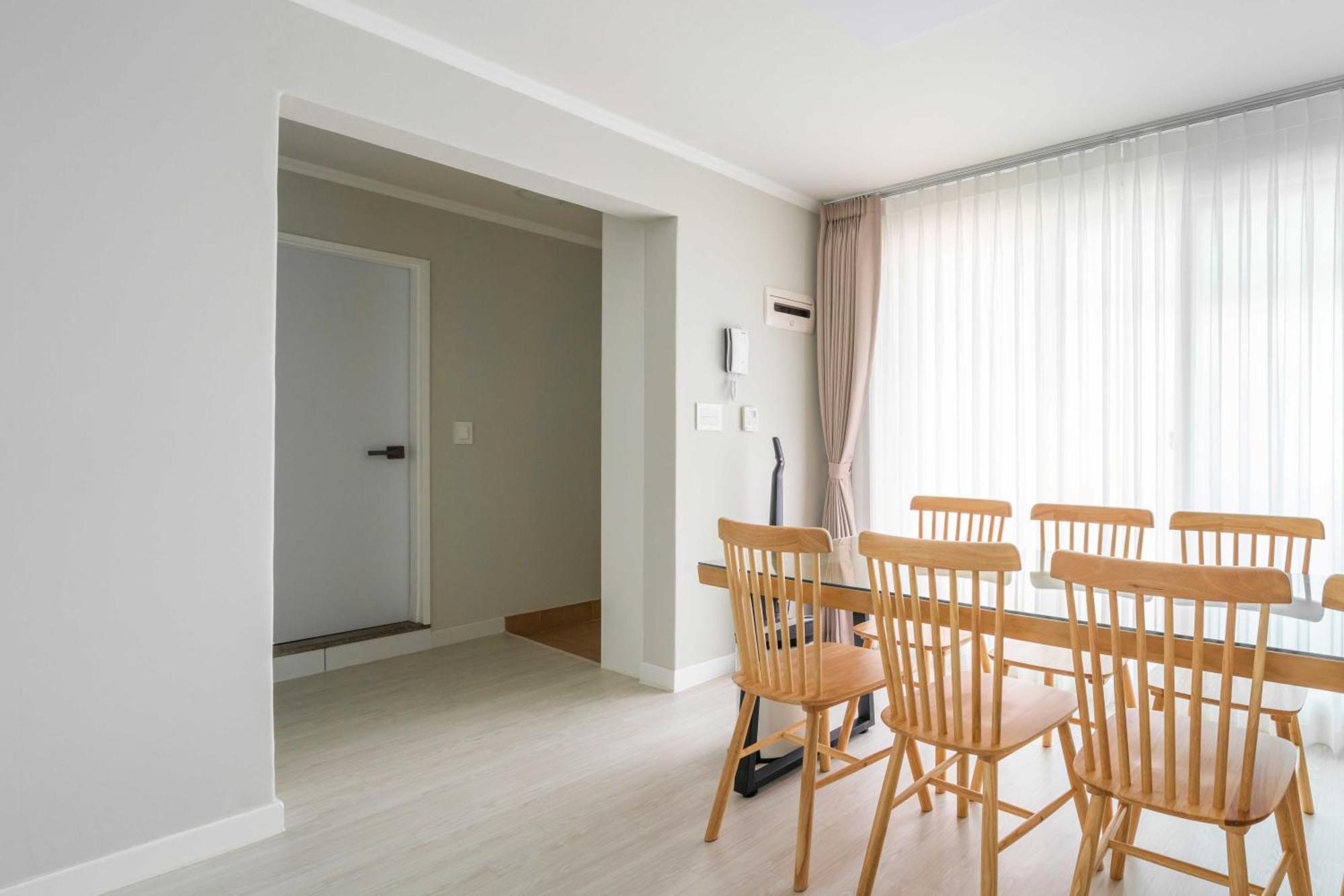 Apartment House Ari